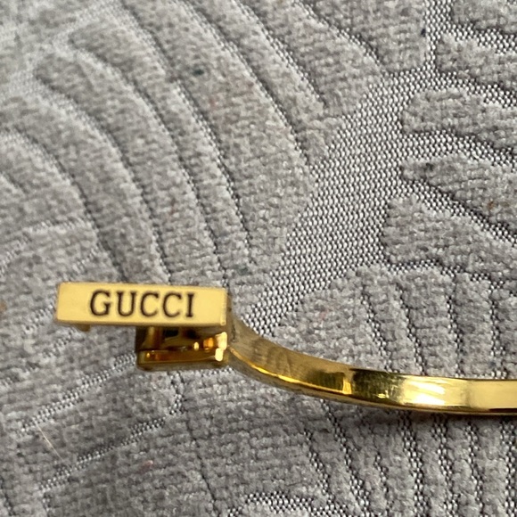 Gucci bangle watch - Picture 7 of 7